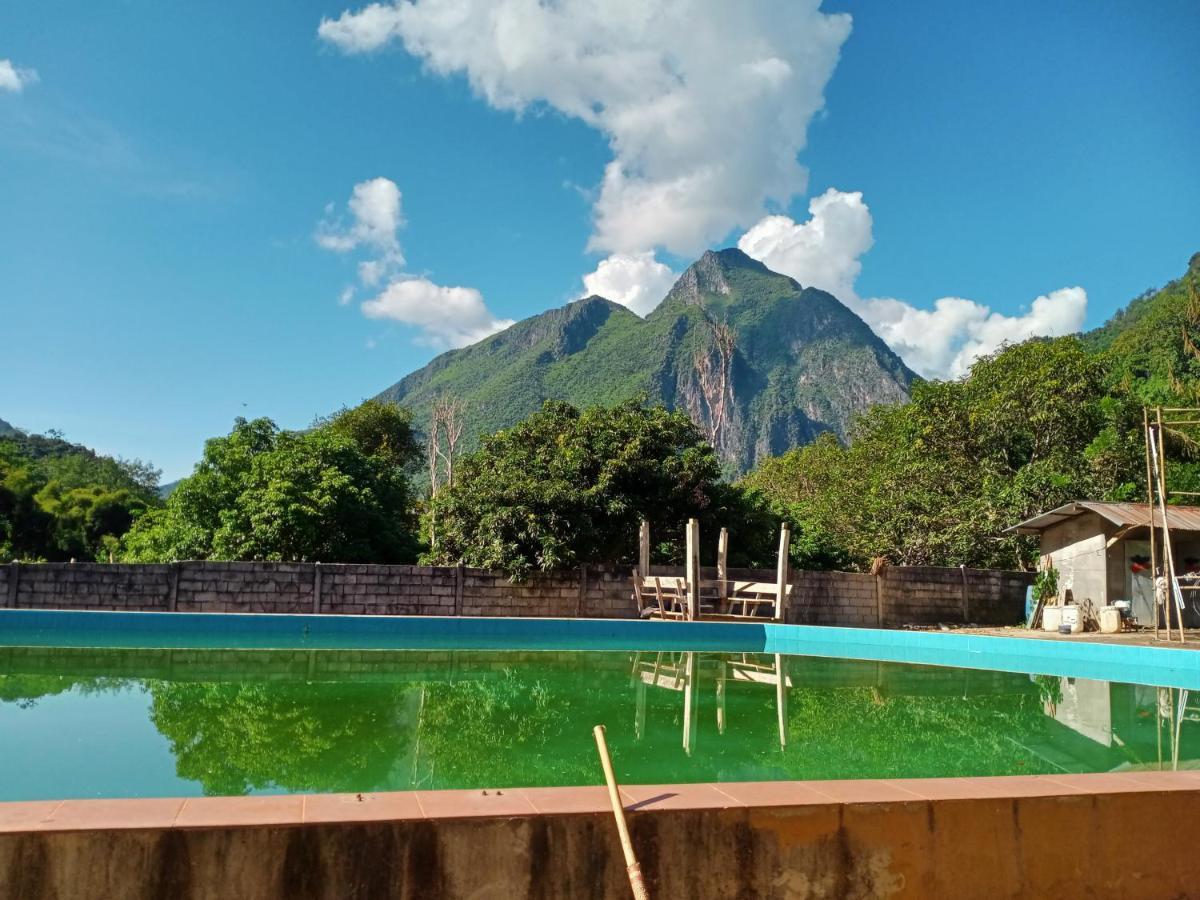 Nongkhiaw Campingsite Swimming Pool Hotel Ban Phathok Esterno foto